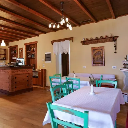 Hotel Bineri
