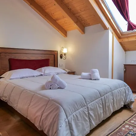 Bineri Szálloda Gjirokastra
