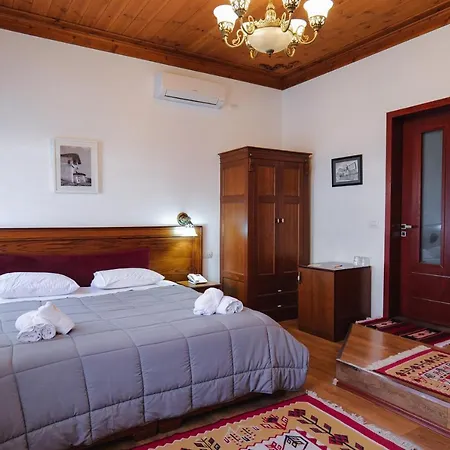 Bineri Szálloda Gjirokastra