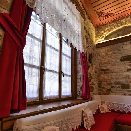 Hotel Bineri 3*