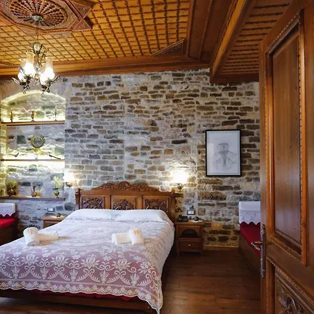 Bineri Gjirokastra