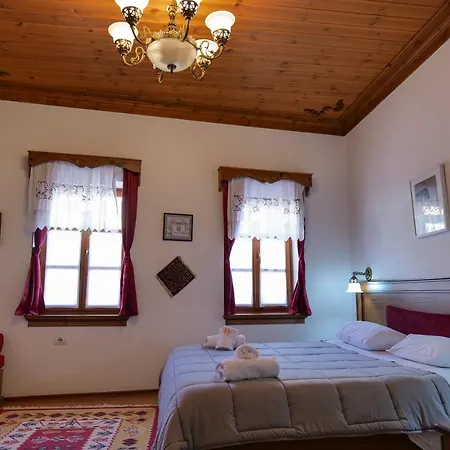 Bineri Gjirokaster