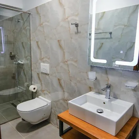 Bineri Gjirokastra