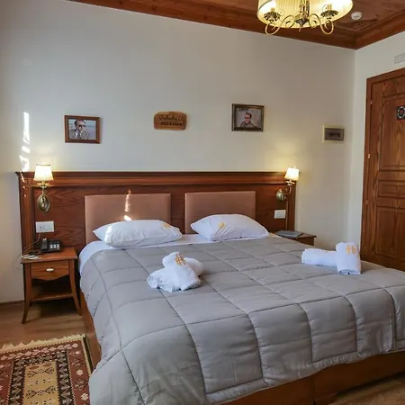 Bineri 3* Gjirokastër
