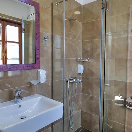 Hotel Bineri Gjirokastër