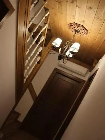 Bineri Hotel 3*