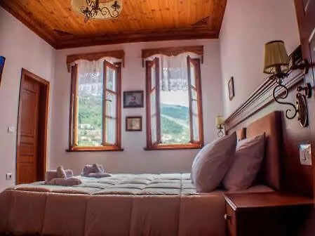 Bineri 3* Gjirokastër