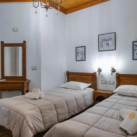 Bineri Hotell 3*