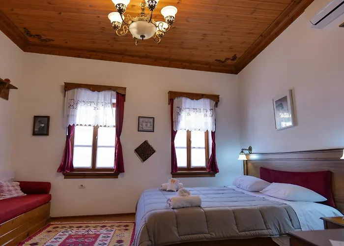 Bineri Gjirokastër