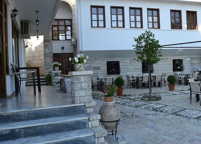Bineri 3* Gjirokastër